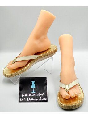 Tommy Bahama Women's Cream Gold Leather Relaxology Ionnna Flip-Flop Sz 10 B 2317